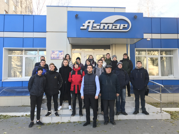 Гапоу брянский транспортный техникум бежицкая ул 6. Бтт брянск техникум. Слесарная практика в колледже. Гапоу брянский транспортный техникум, брянск. Брянский транспортный техникум фото.