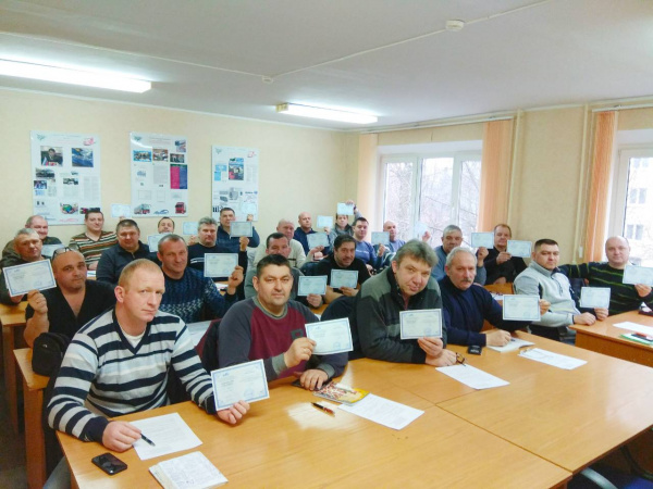 В УКЦ АСМАП г. Калининграда состоялся очередной выпуск группы водителей-международников В УКЦ АСМАП г. Калининграда состоялся очередной выпуск группы водителей-международников